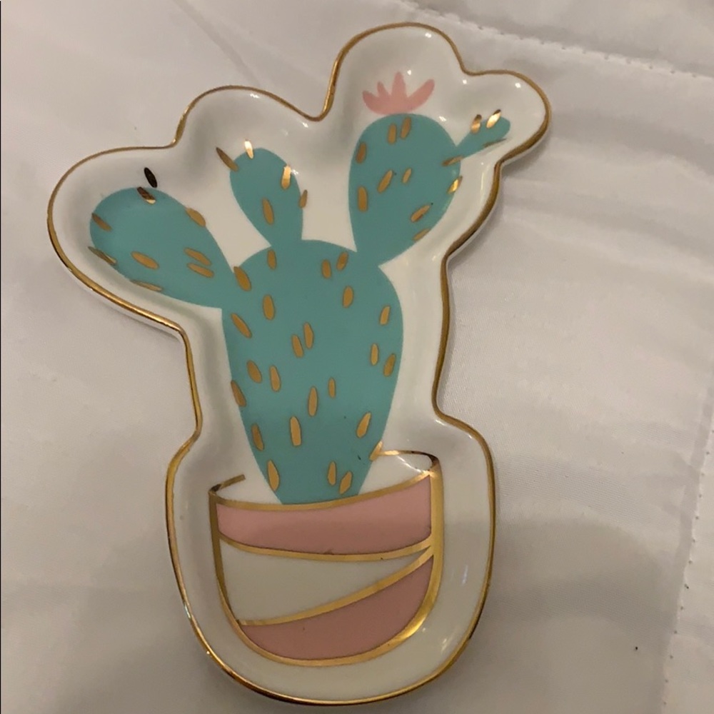 Cactus ring dish